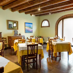 albergo-ristorante-leon-doro.hotelinveneto.com/