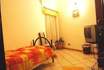 B&B Garibaldi CTA Bed and breakfast